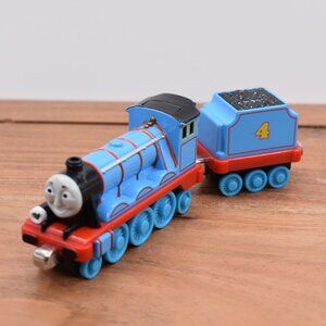 Talking Gordon Tender Diecast Trackmaster Push Along Train Engine Take and Play